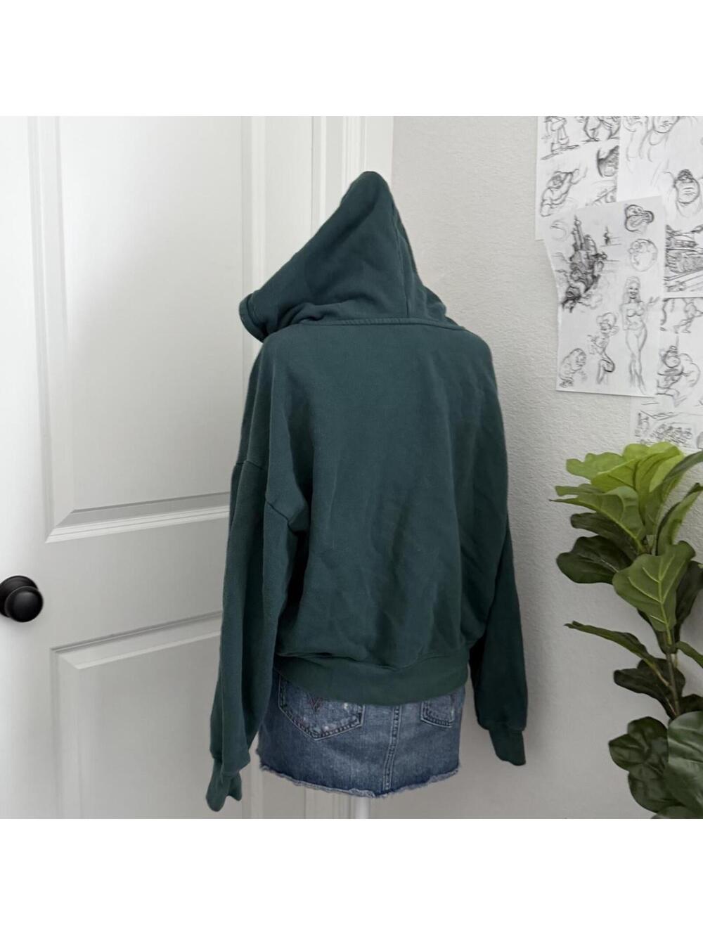 Victoria’s secret pink zip up hoodie - Picture 3 of 5